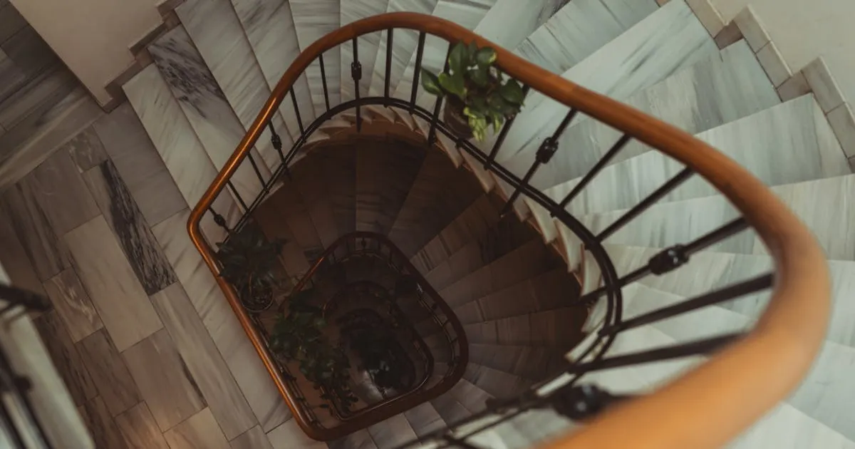 リシュモングループでの昇進ステップ